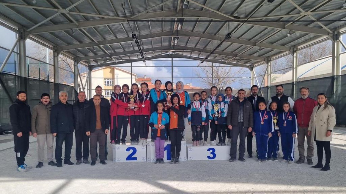 Kütahya'da Düzenlenen Okul Sporları Küçük Kızlar İl Bocce Yarışmasına Katıldık.