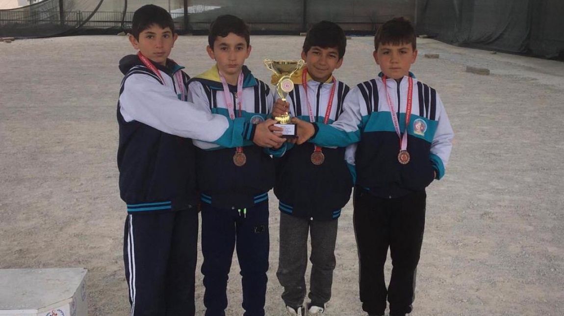 Kütahya'da Düzenlenen Okul Sporları Küçük Erkekler İl Bocce Yarışmasına Katıldık.